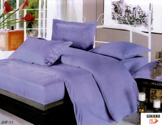 Lenjerie de pat albastra din bumbac damasc formata din 4 piese