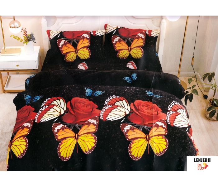 Lenjerie de pat Cocolino cu trandafiri rosii formata din 4 piese