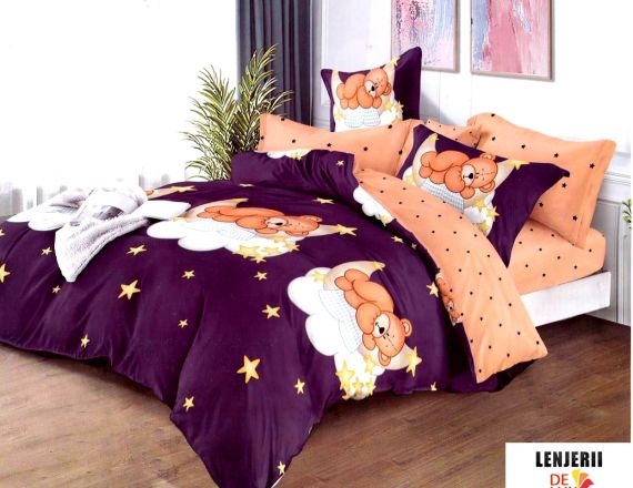 Lenjerie de pat cu elastic pentru copii mov cu ursulet din finet formata din 6 piese 